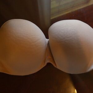 Victoria’s Secret Strapless Bra